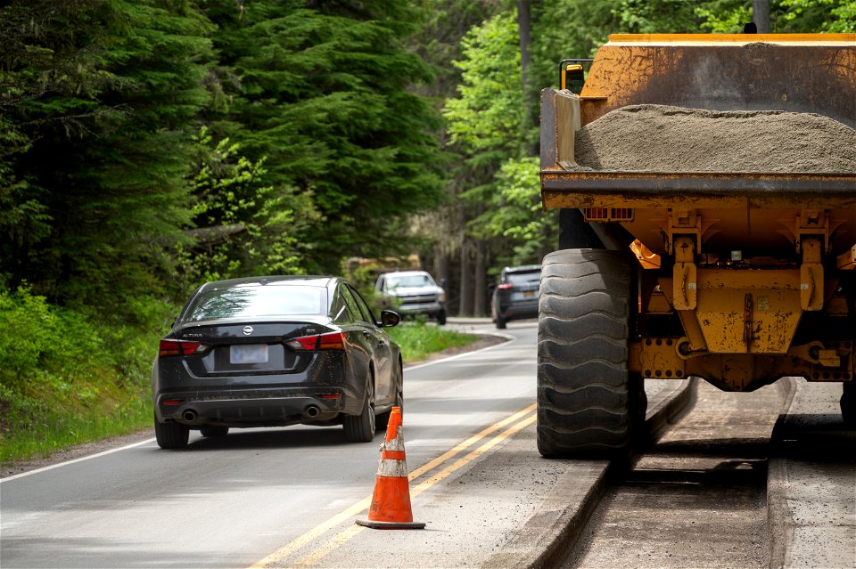 One Lane Traffic - Construction
