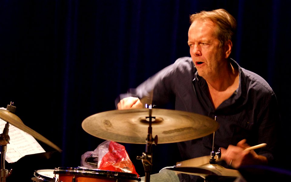Ingrid Laubrock Anti-HouseIngrid Laubrock Quintet 24 september 2014 BIM Amsterdam - Tom Rainey