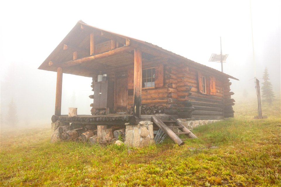 Lamar Mountain Patrol Cabin: northwest view