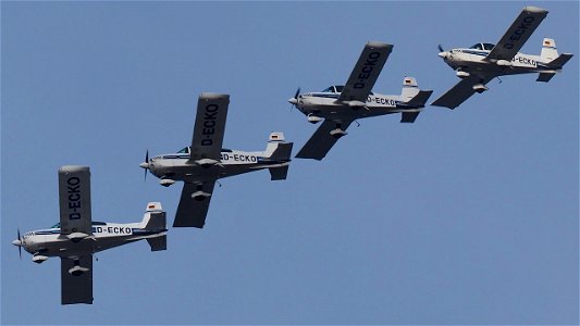 Grumman American AA-5 Traveler D-ECKO - Roundtrip Oberschleissheim (2800 ft.)