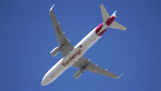Airbus A320-214  OE-IQA Eurowings Europe from Palma de Mallorca (7000 ft.)