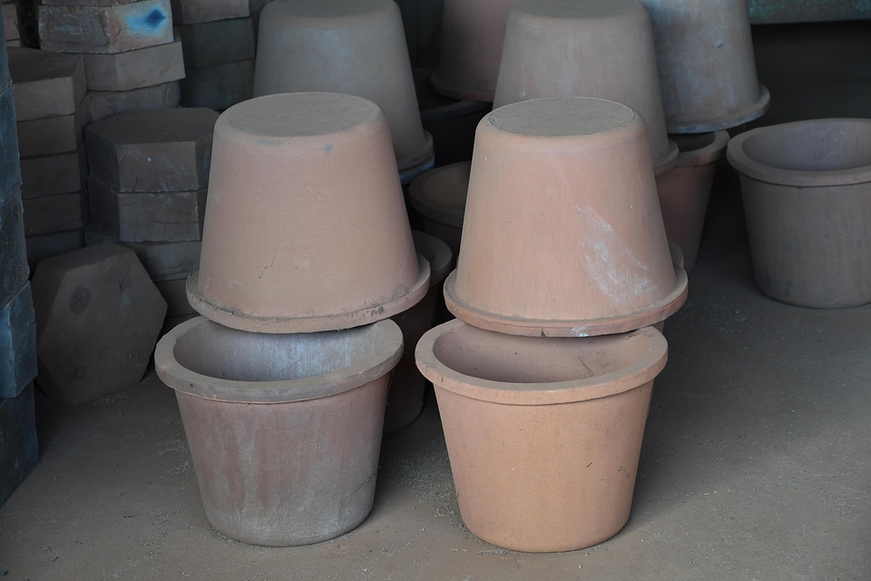 Craft clay pot warehouse