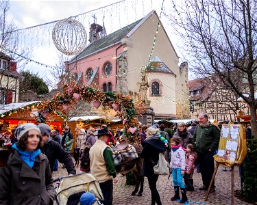 Place du Marché "aux Saules" devenue "de Noël" photo