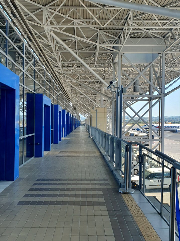 thessaloniki airport