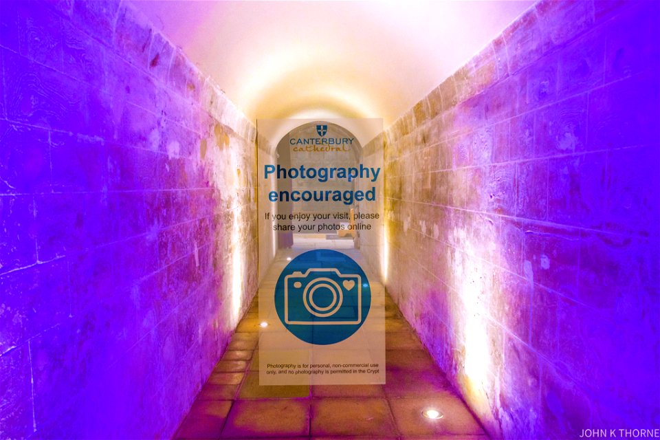 PHOTOGRAPHY ENCOURAGED CANTERBURY CATHEDRAL