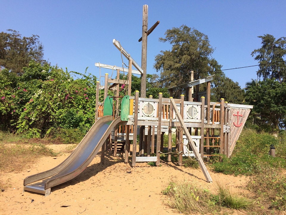 Slide discovery amusement park