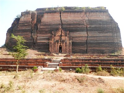 Mingun Unfinished Pagoda