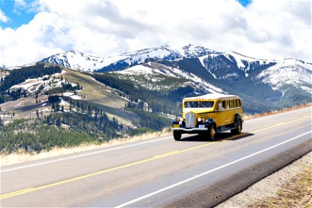 Tower-Roosevelt to Chittenden Road ribbon-cutting: White bus and Mt. Washburn in the distance (2)