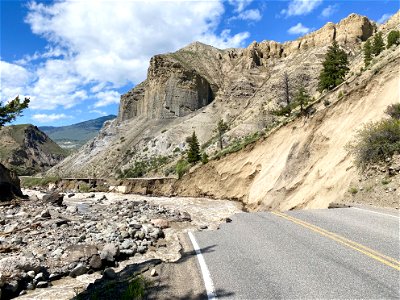 Yellowstone flood event 2022: North Entrance Road, Gardiner to Mammoth (8)