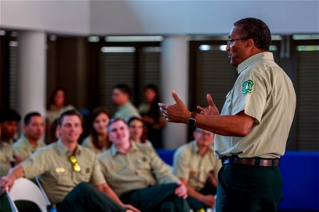 USDA-Secretary-Visit-EY-41 photo