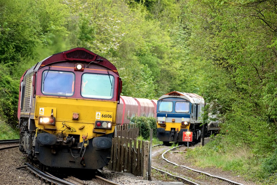 66106 passing 59 102 VILLAGE OF CHANTRY at Allington Hanson Quarry. Medway Valley Line. Allington Kent