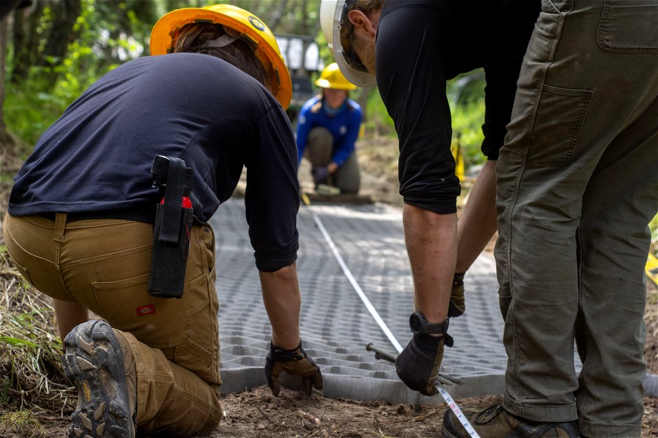 Student Conservation Association trail crew 2021