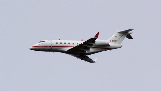 Bombardier BD-100-1A10 Challenger 300 D-BUBI Windrose Air Jetcharter from Geneva (3700 ft)