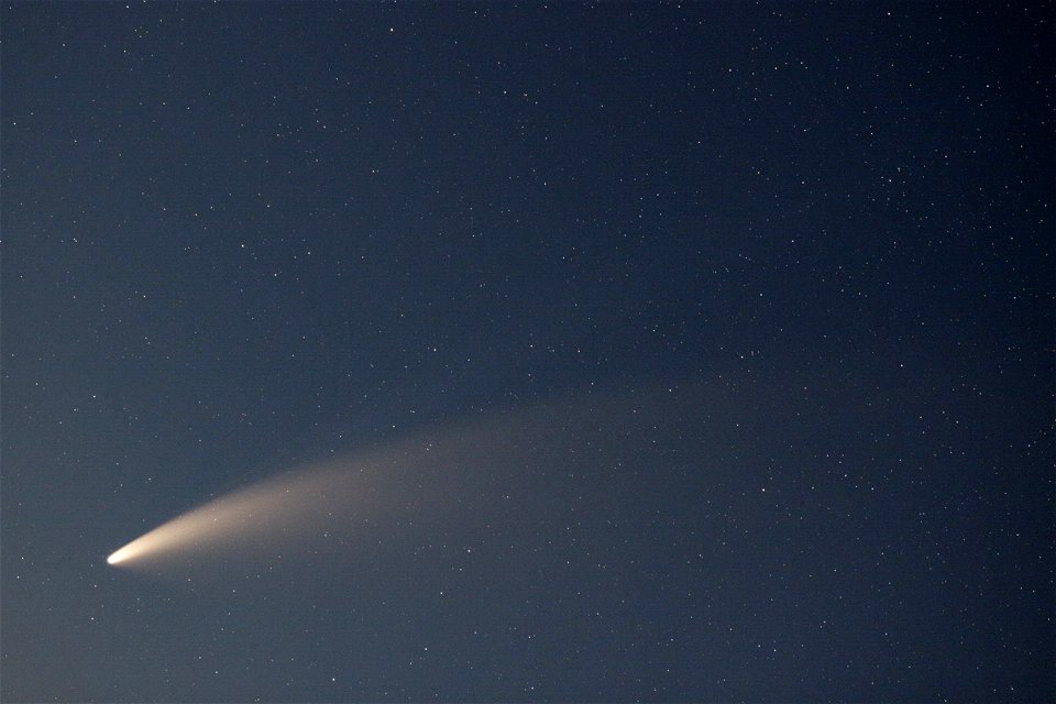 Comet C/2020 F3 (Neowise) time-lapse movie