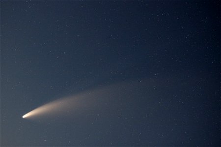 Comet C/2020 F3 (Neowise) time-lapse movie photo