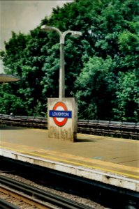 Loughton station sign photo