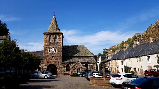 Eglise d'Apchon. Cantal.