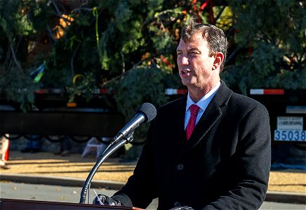 CapitolXmasTree-WashingtonDC-019