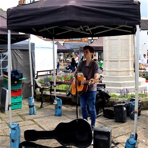 Live Music on the Cobbles