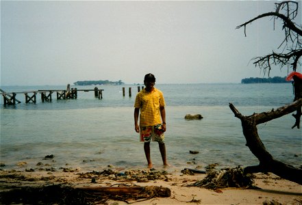 Indonesia 1992-0019 photo
