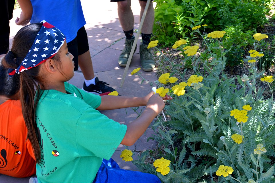 2022 Earth Connections Camp photo