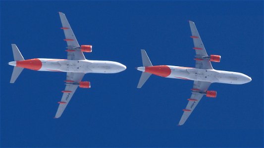 Airbus A320-214 G-EZUT easyJet - London to Innsbruck (20900 ft.)