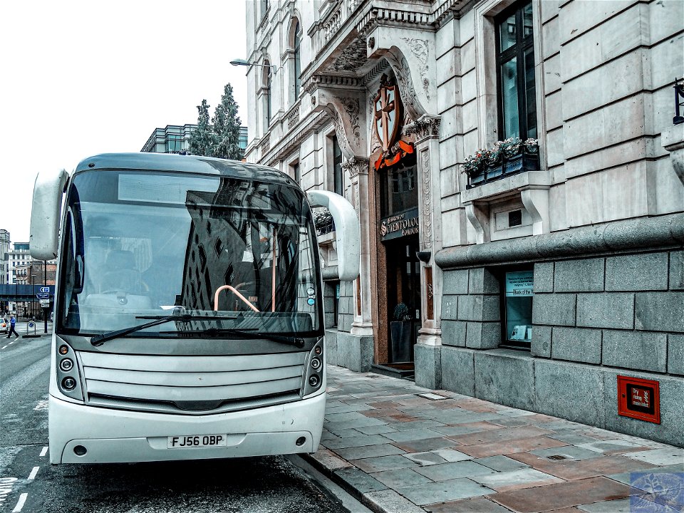 Coach driven by me to 146, Queen Victoria Street EC4. They were filming James Bond opposite.