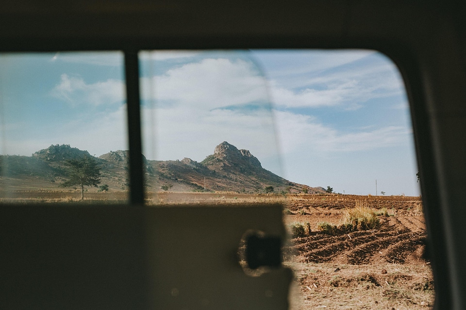 Window car mountain