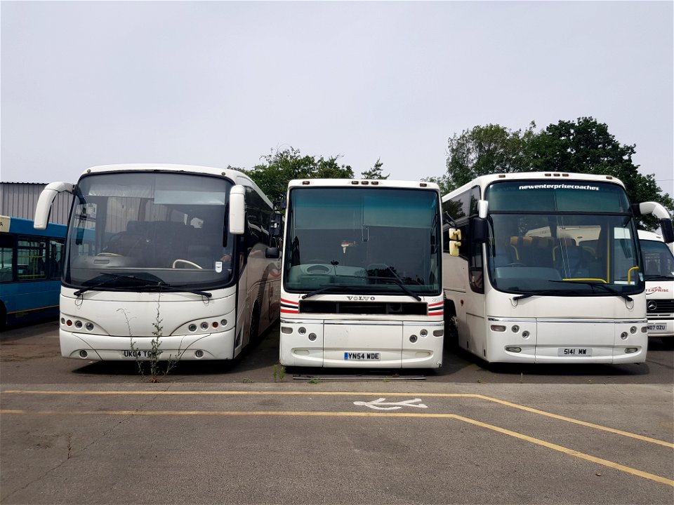 UK04TGM YN54WDE (Wendy Coach) and 5141MW EU05BCL still left at New Enterprise coaches Tonbridge