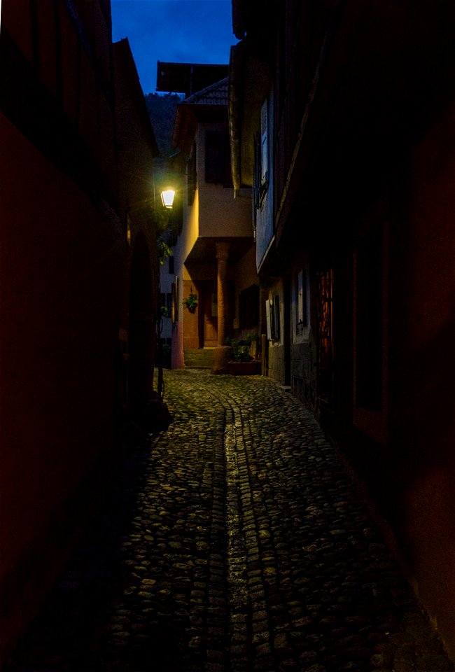Charmante petite ruelle pavée