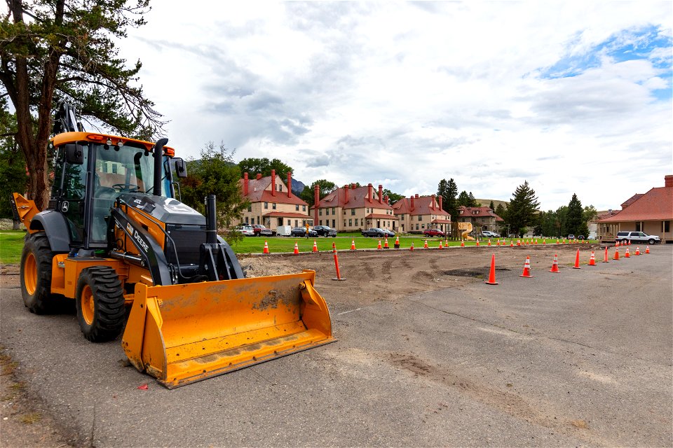 Temporary trailer office space removed from Fort Yellowstone