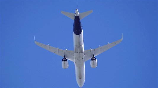 Airbus A320-271N D-AINO Lufthansa from Ibiza 7500 ft.) photo