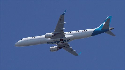Embraer E195LR I-ADJO Air Dolomiti from Bari (7700 ft.)