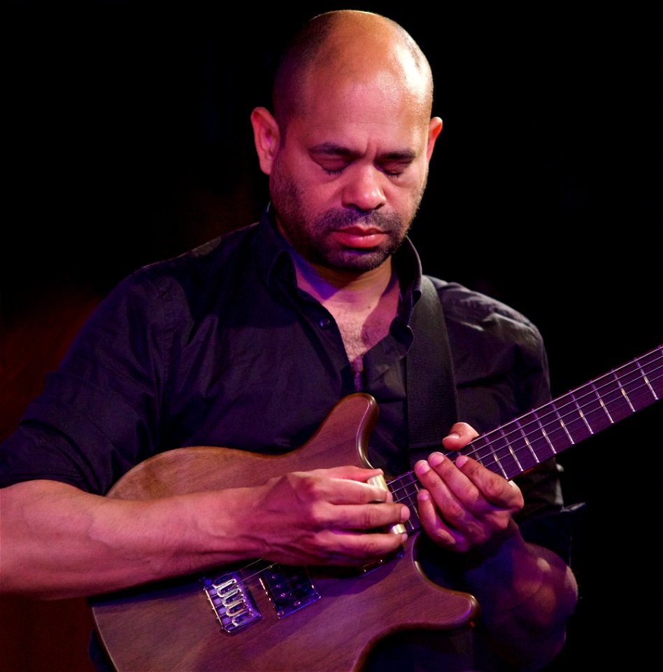 Émile Parisien Septet, 27 mei 2022 Paradox Tilburg - Manu Codjia