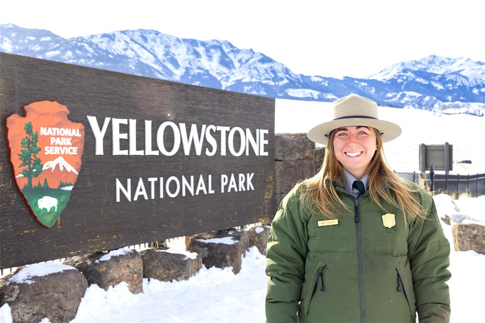 Plan Like a Park Ranger: Winter Visit to Yellowstone