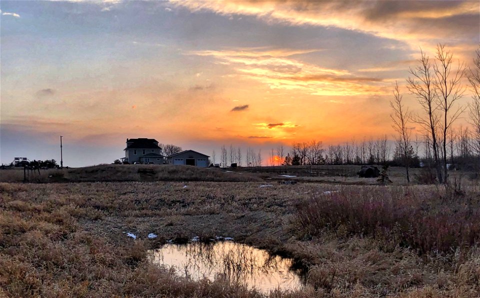 2022/365/109 Sun Down Over the Slough