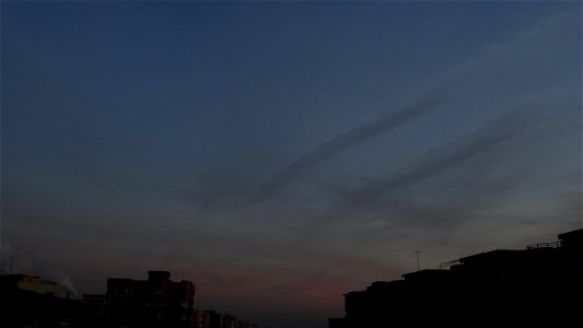 sunset_apus_日落-2022_1220_175809 photo