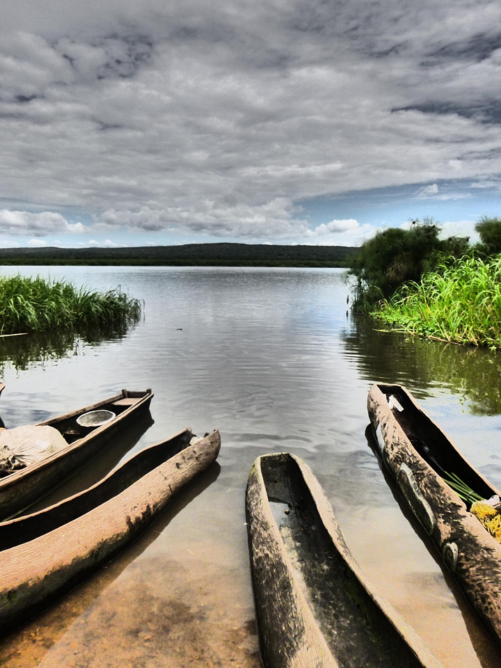Landscape water canoes