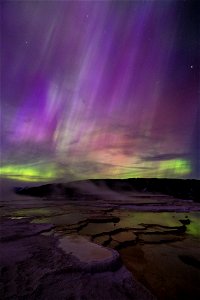 Northern Lights April 23, 2023: Hot spring reflection (portrait)