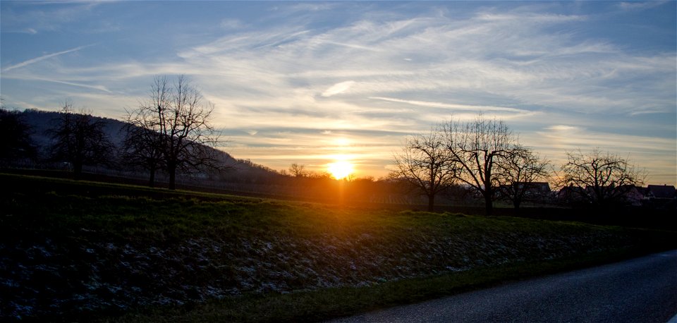 Couché de soleil au frais photo