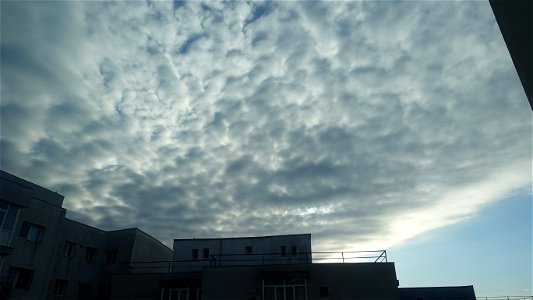 nori_clouds_nubes-2023_0222_101138 photo