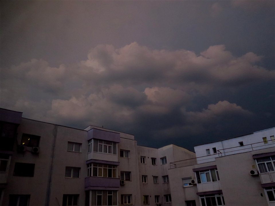 nori_abrud-clouds2020_0609_201016_50334728842_o