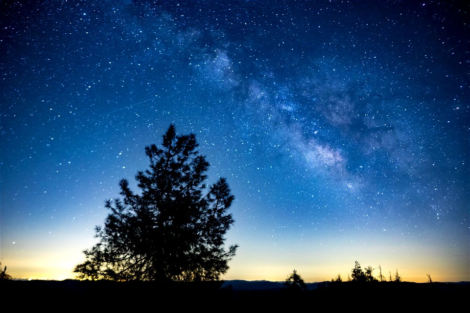 Milky Way from Condor Ridge (Molok Luyuk) photo