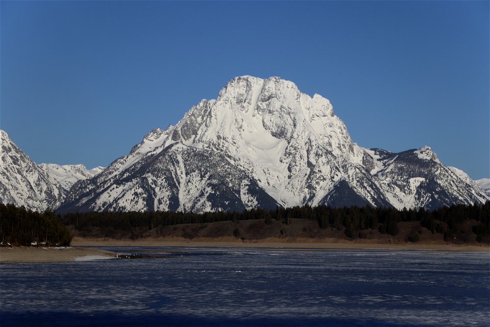 Mount Moran Jackson Lake Thaw