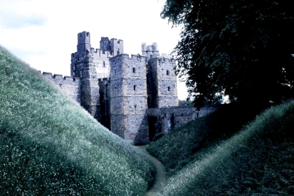 Arundel, West Sussex 1984 photo