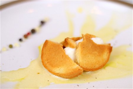 Massimo Bottura "Oops I Dropped the Lemon Tart" photo