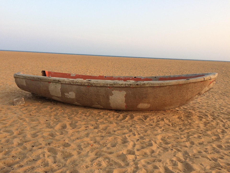 Landscape sky boat photo