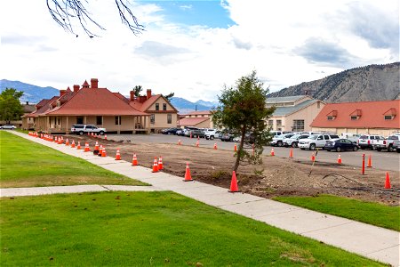 Temporary trailer office space removed from Fort Yellowstone (2)
