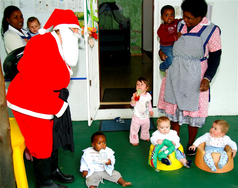 Santa Claus came a visitin' - but scared the young 'uns!!! photo