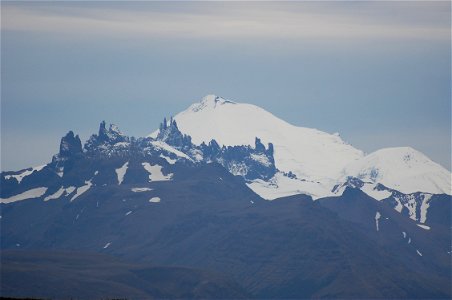Aghileen Pinnacles&Pavlof volcano photo